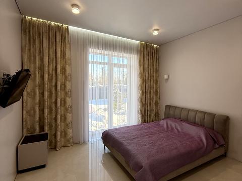 будинок за адресою Грушевського, 1