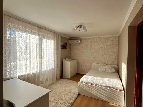 будинок за адресою Маршалківка вул., 1