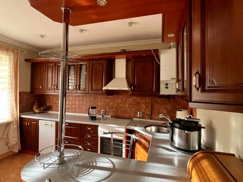 будинок за адресою Маршалківка вул., 1