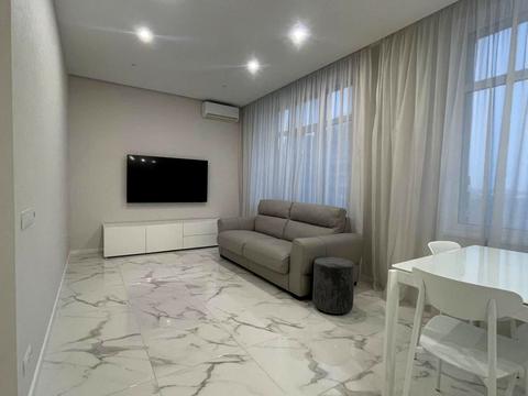 квартира за адресою Андрія Верхогляда вул. (Михайла Драгомирова), 16