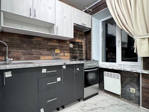 квартира за адресою Євгена Тельнова вул., 8 к1