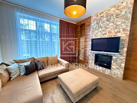 будинок за адресою скорика