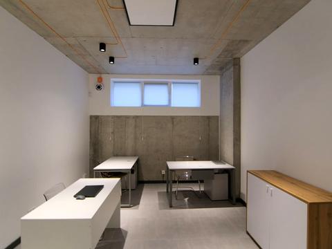 комерційна за адресою Володимира Янева вул., 21