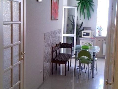 квартира за адресою Анни Ахматової вул., 30