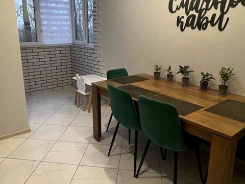 квартира за адресою Центральна вул. (Мічуріна), 2а