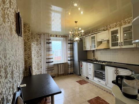 квартира за адресою Василя Щурата вул., 10