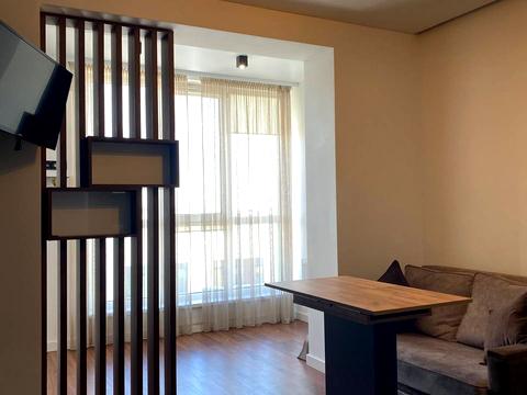 квартира за адресою Миколи Боголюбова вул., 5