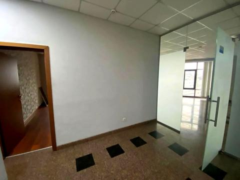 комерційна за адресою Велика Васильківська вул. (Червоноармійська), 72