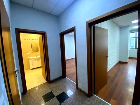 комерційна за адресою Велика Васильківська вул. (Червоноармійська), 72