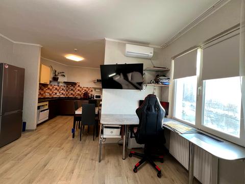 квартира по адресу Софии Русовой ул., 1