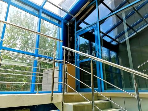 коммерческая по адресу Шелковичная ул., 42/44