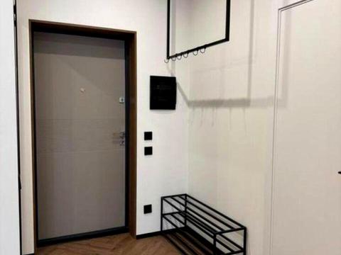 квартира за адресою Причальна вул., 10