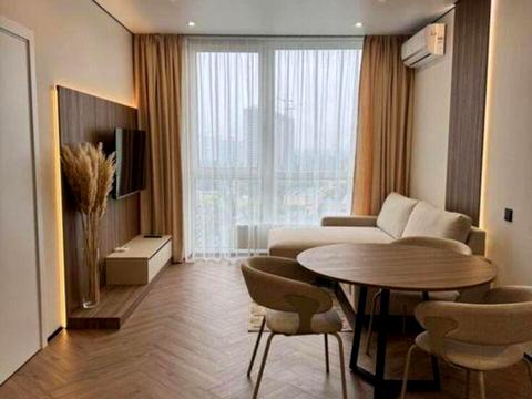 квартира за адресою Причальна вул., 10