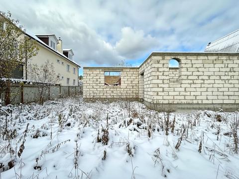 ділянка за адресою Вишнева вул., 18