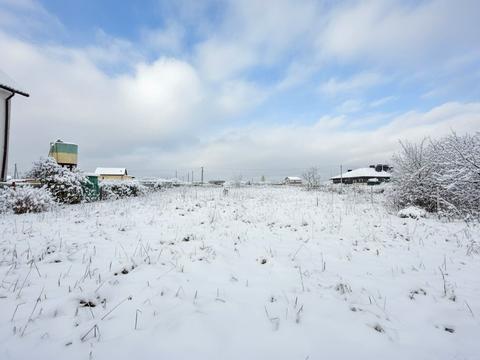 ділянка за адресою Вишнева вул., 18