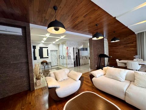 квартира за адресою Київ, Андрія Верхогляда вул. (Михайла Драгомирова), 20