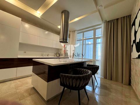 квартира за адресою Київ, Андрія Верхогляда вул. (Михайла Драгомирова), 20