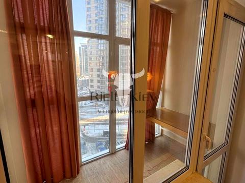 квартира за адресою Київ, Андрія Верхогляда вул. (Михайла Драгомирова), 20