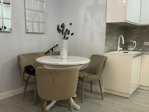 квартира за адресою Захисників Маріуполя вул. (Костромська), 85