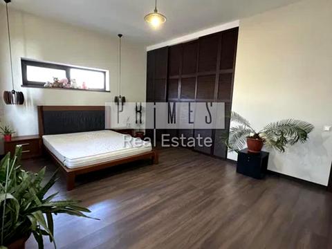 дом по адресу Свято-Покровская ул. (Ленина)