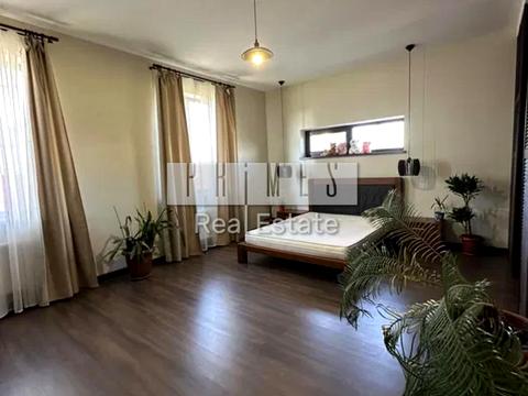 дом по адресу Свято-Покровская ул. (Ленина)