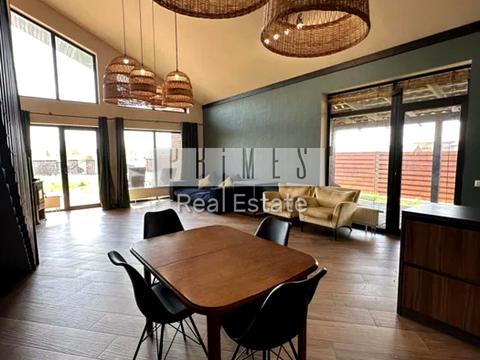 дом по адресу Свято-Покровская ул. (Ленина)