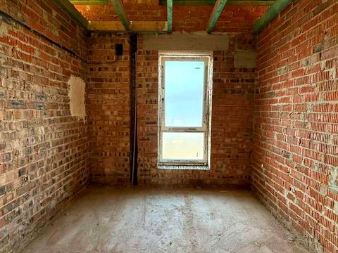 будинок за адресою Місячна вул.