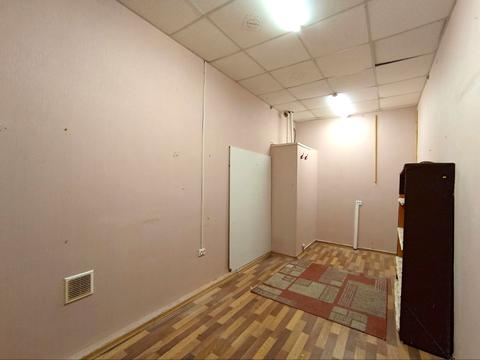 коммерческая по адресу Героїв у ул. (Театральна), 10