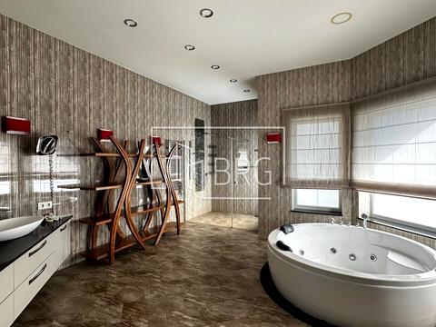 будинок за адресою Квітнева вул.