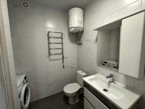 квартира за адресою Юності вул., 4