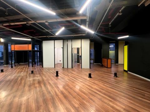 комерційна за адресою Київ, Велика Васильківська вул. (Червоноармійська), 72