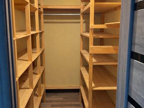 квартира за адресою Ахсарова вул., 13