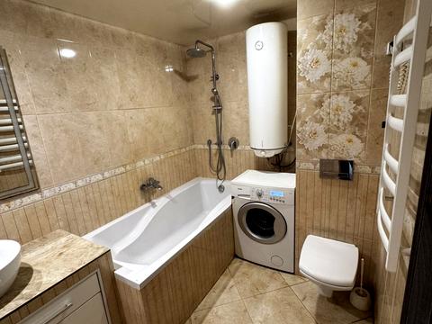 квартира за адресою Ахсарова вул., 13