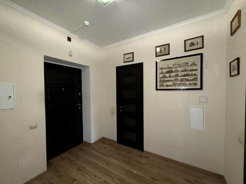 квартира за адресою Академіка Глушкова просп., 9-В