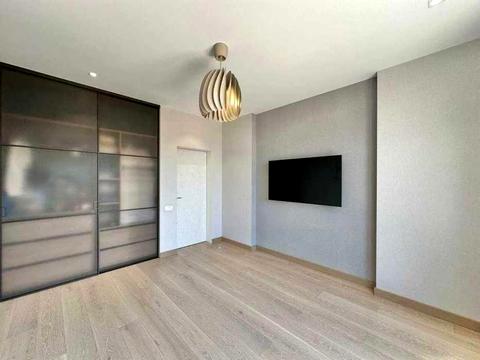 квартира за адресою Набережно-Рибальська дорога вул., 3