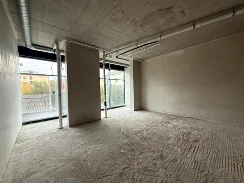 комерційна за адресою Сонячна вул., (Будинок 1)