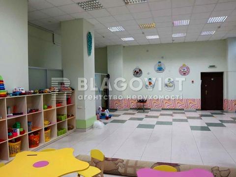 коммерческая по адресу Юрия Шумского ул., 1