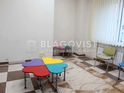 коммерческая по адресу Юрия Шумского ул., 1