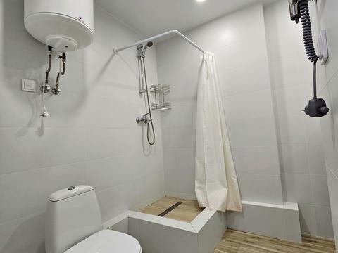 квартира за адресою Олега Мудрака вул. (Генерала Наумова), 1-Б