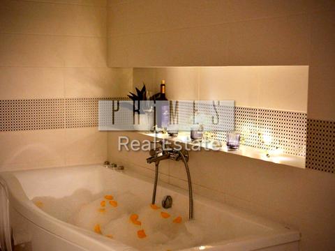 будинок за адресою 1 Травня вул.