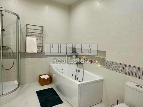 будинок за адресою 1 Травня вул.