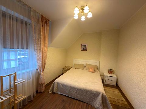 будинок за адресою Михайла Булгакова вул.