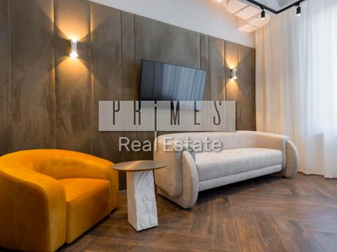 комерційна за адресою Бульварно-Кудрявська вул. (Воровського), 15