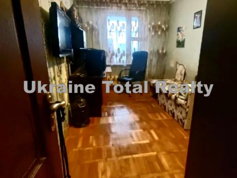 квартира за адресою Братиславська вул., 13