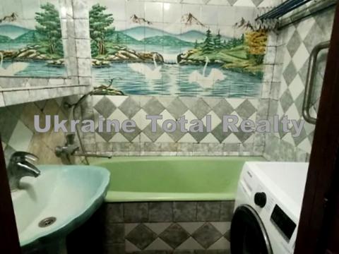 квартира за адресою Братиславська вул., 13