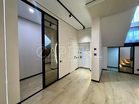 будинок за адресою Виноградна вул.