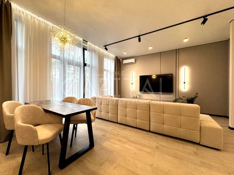 будинок за адресою Виноградна вул.