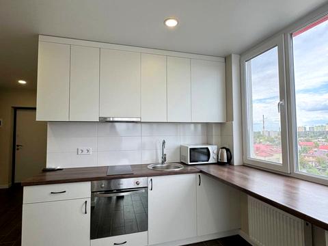 квартира за адресою Олега Мудрака вул. (Генерала Наумова), 1-Б