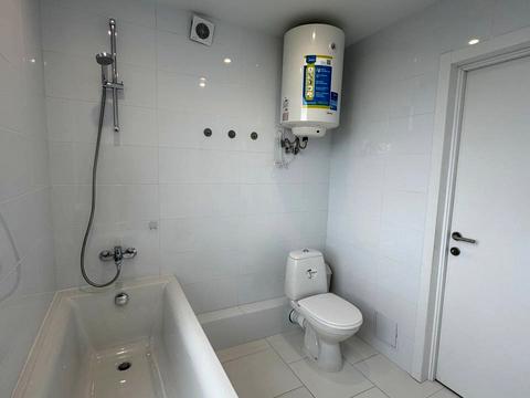 квартира за адресою Олега Мудрака вул. (Генерала Наумова), 1-Б