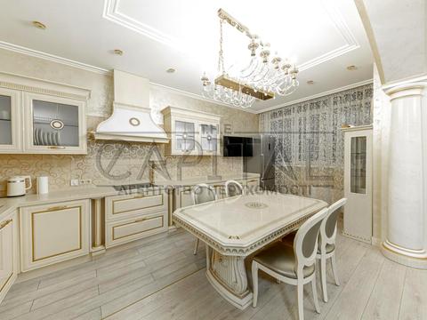 квартира за адресою Київ, Андрія Верхогляда вул. (Михайла Драгомирова), 20